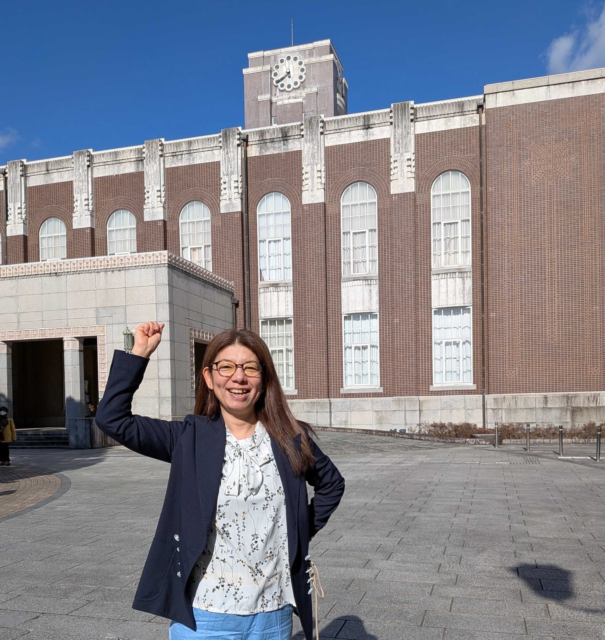 京都大時計台前の森